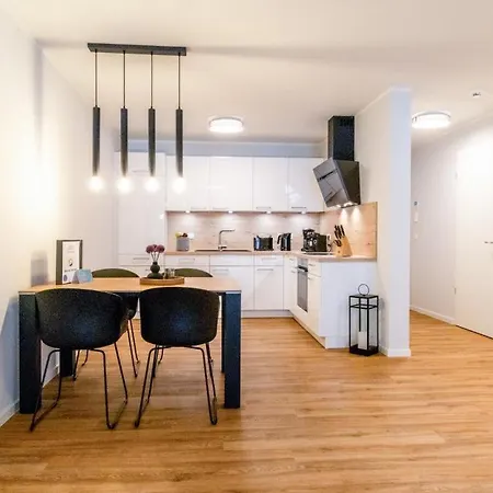 Meerglueck Mit Balkon Und Sauna - 300 M Vom Entfernt Apartment